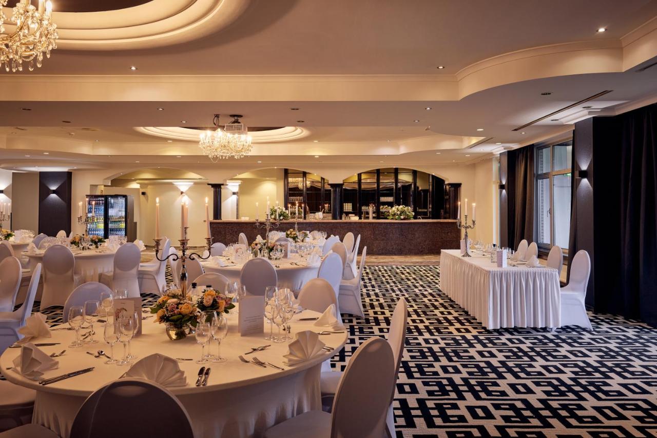 Hotel Gladbeck Van Der Valk Екстер'єр фото